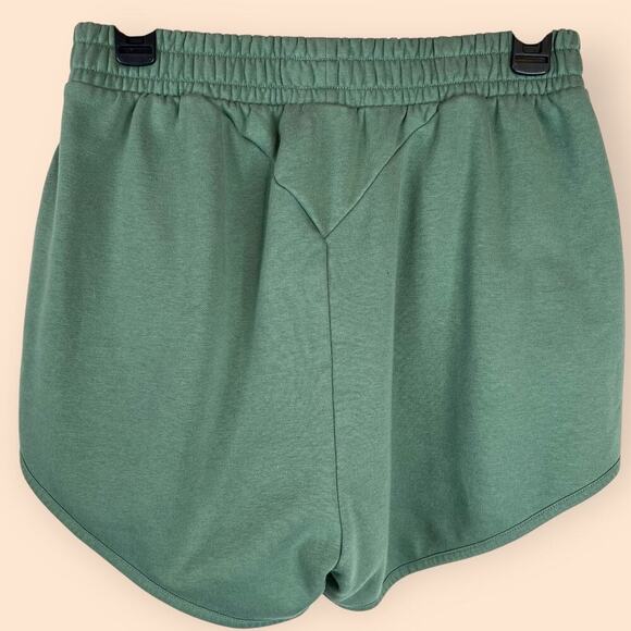 GYM SHARK Training Sweat Shorts in Green Women's Medium - Picture 9 of 14